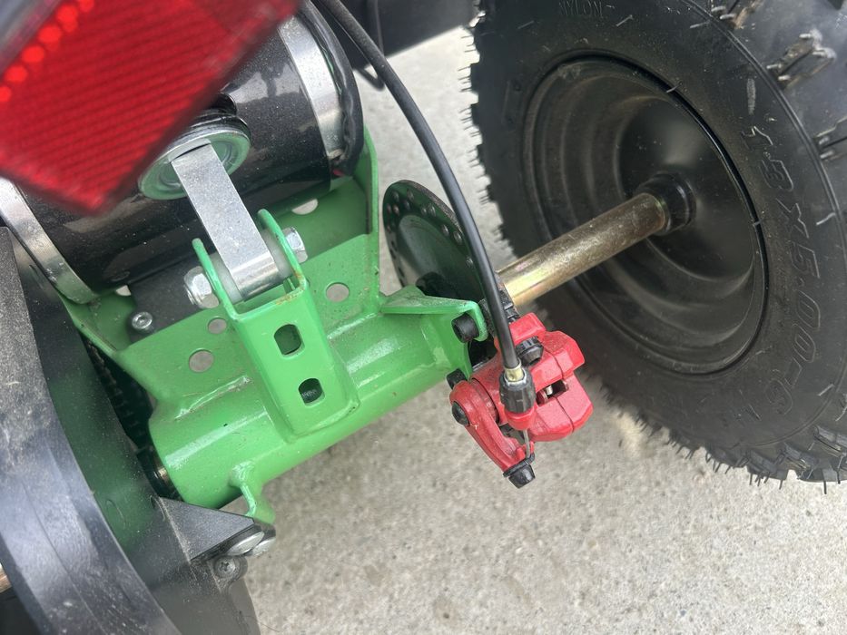 Atv electric pentru copii