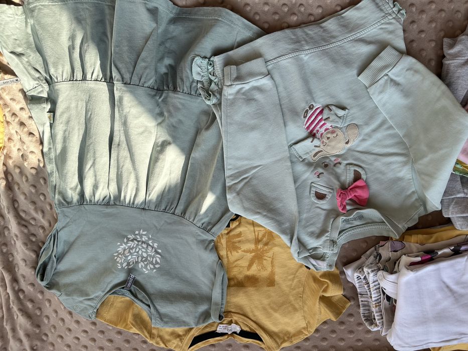 Одежда на девочку 1,5-2 года