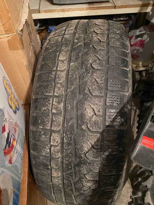 зимняя шина от Toyota Prado, қысқы балон