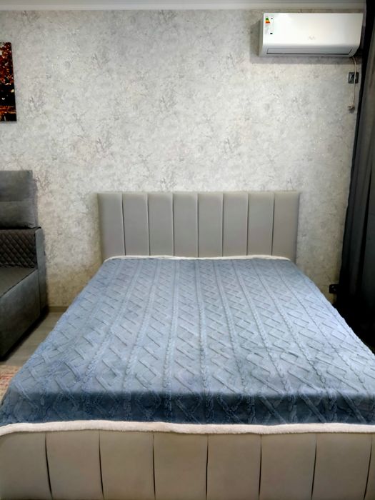 Сдается 1 комнатная . Район ДК