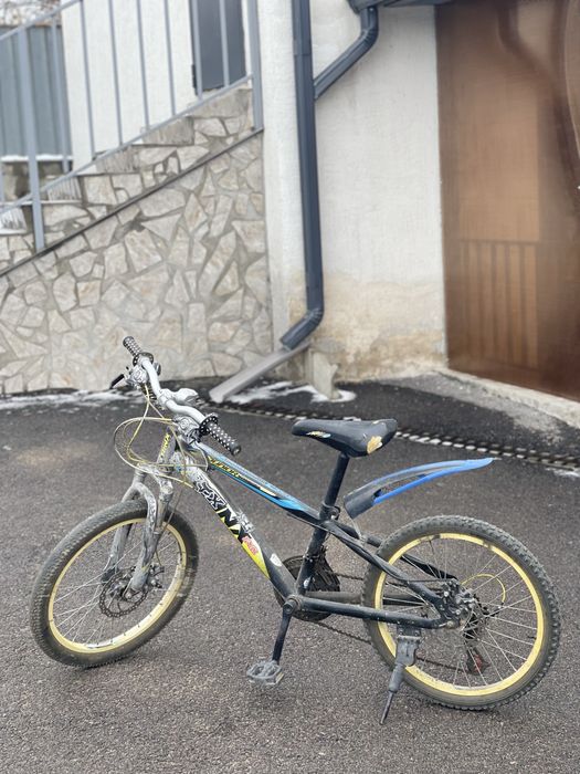 Продам велик Trinx