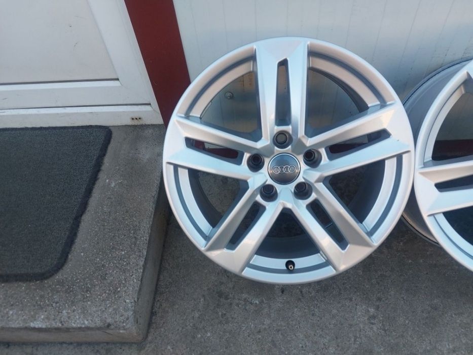 Jante aluminiu ORIGINALE r17 / Audi Vw Skoda Seat MG / 5x112