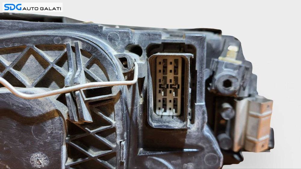 Far Stanga cu Lupa FARA Xenon EUROPA Volvo S40 2004 - 2012 Cod 31265700 [LS0502]