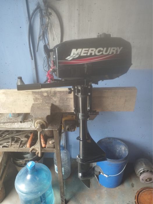 Лодочный мотор Mercury бензиновый ME M 2.5 л.с.