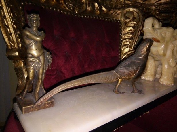 Deosebita statueta veche in stilul Art-Deco din marmura masiva si onix