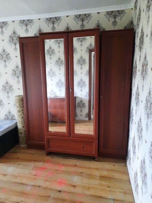 Сдам 3 ком кв на 15 микр 2 эт.