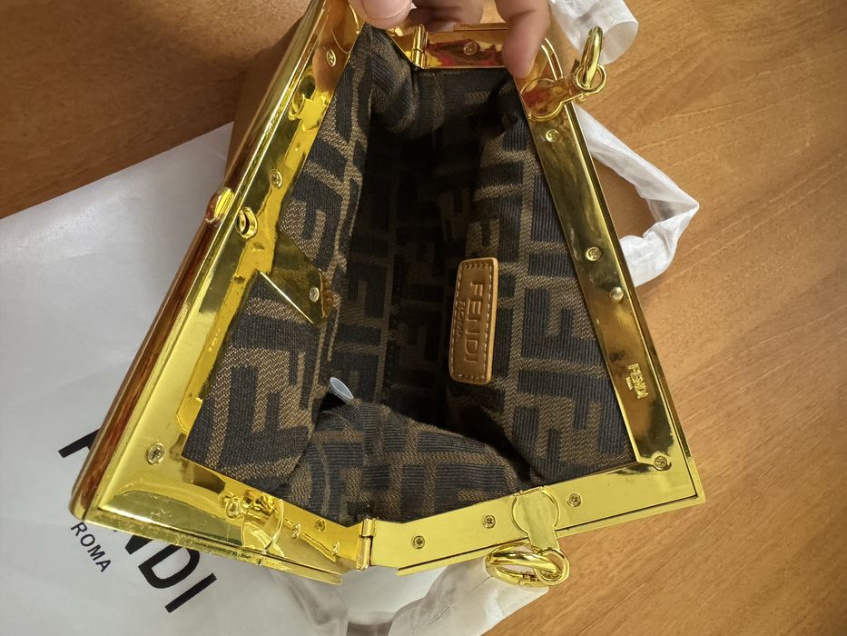 Fendi сумка новая оригинал!