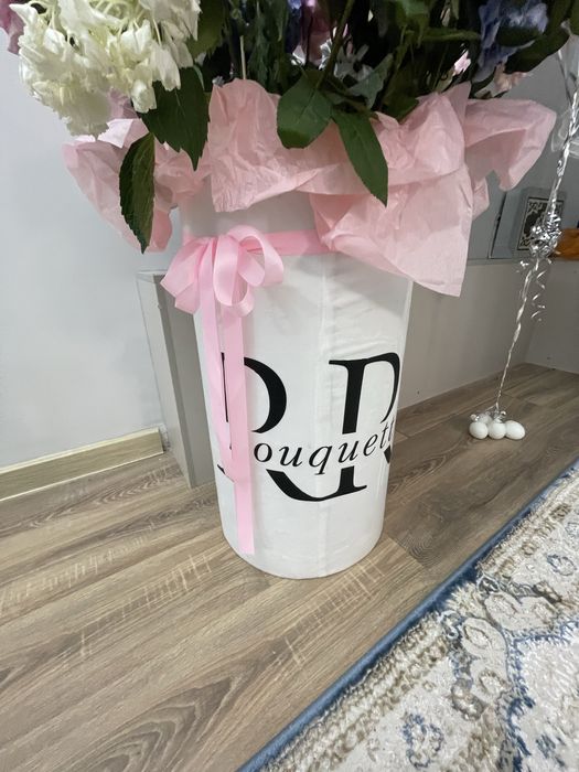 Большой букет огромный