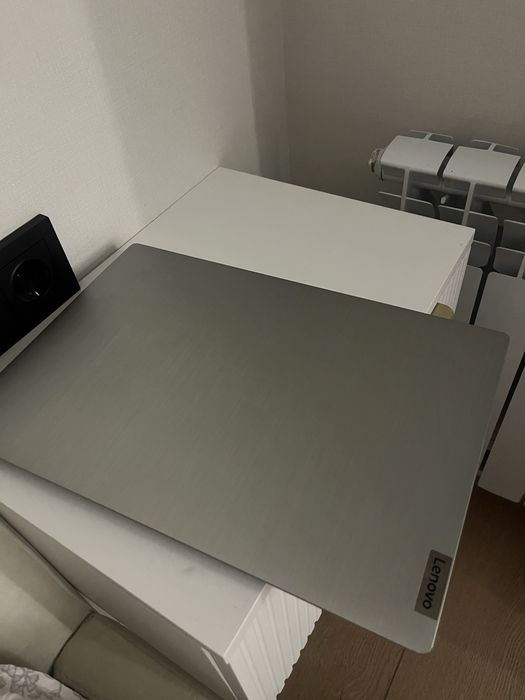 Продам ноутбук lenovo