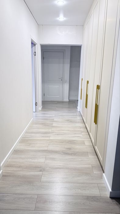 Сдам 2 комнатную квартиру