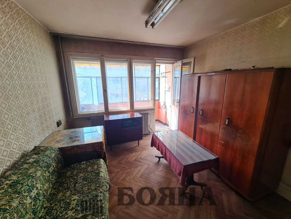 Продава се Двустаен апартамент в Русе, Център - 61 кв.м за 1345 €/кв.м - Снимка #6