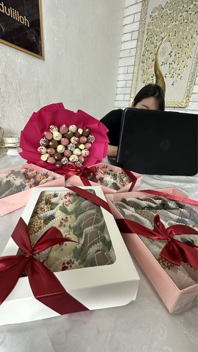 клубника в шоколаде Атырау