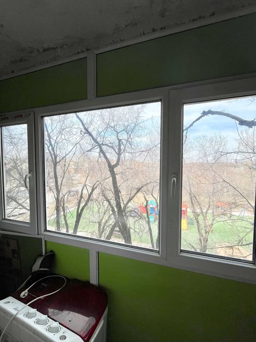 2-комнатная на Строителей ][