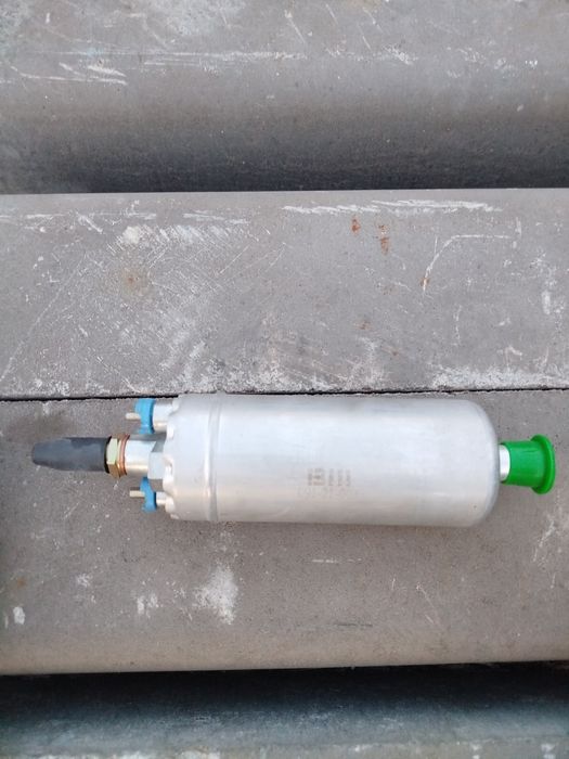 Бензонасос на w124