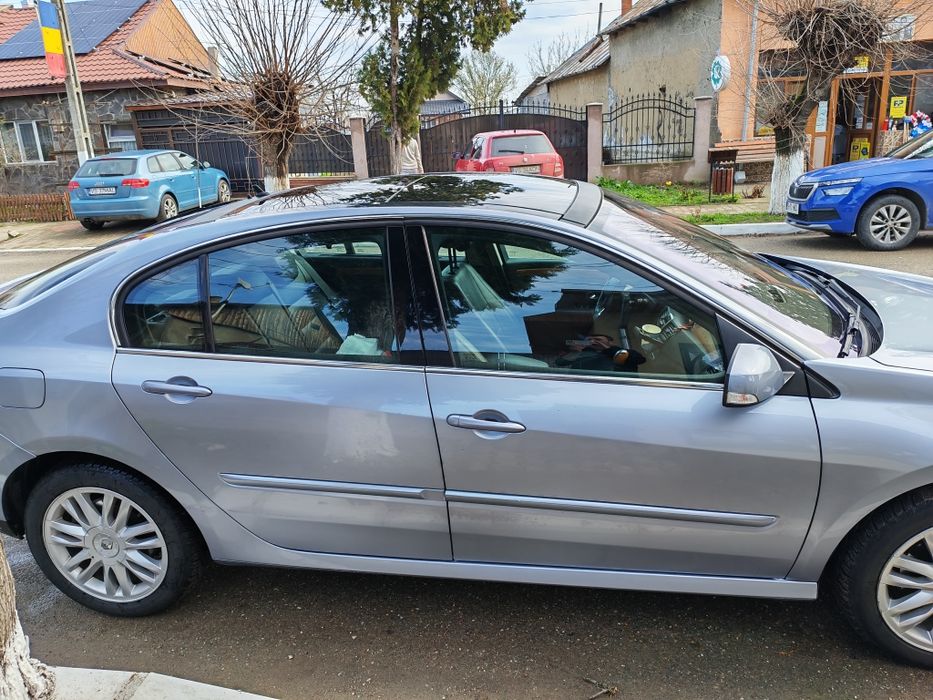 De vânzare Renault Laguna 3 initiale