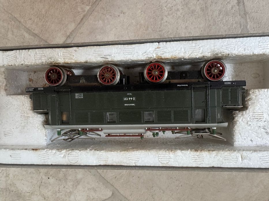 Locomotiva electrica Piko H0 E44 131