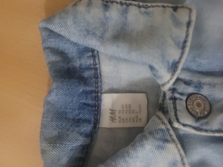 Geaca blugi marca H&m