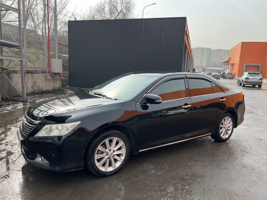 Продается Камри 50