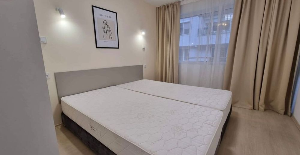 Дава се под наем Двустаен апартамент в Варна, Център - 75 кв.м за 459 € - Снимка #8