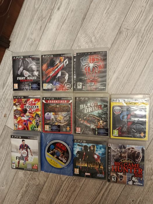 Продам PS 3  в хорошем состоянии