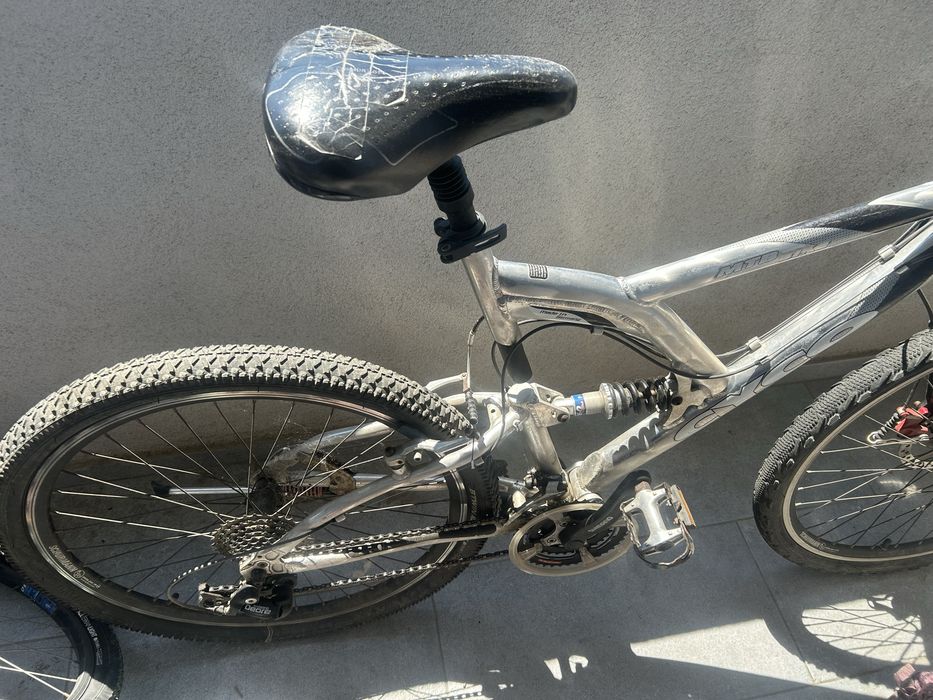 Bicicletă MTB Full Suspension 26” – Shimano Deore – 350 lei
