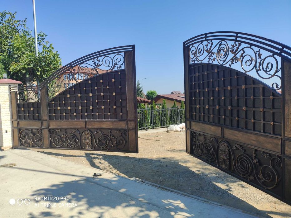 porti,garduri,balustrade din fier forjat