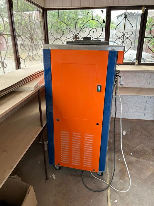 Продам будку под мороженое/фаст фуд