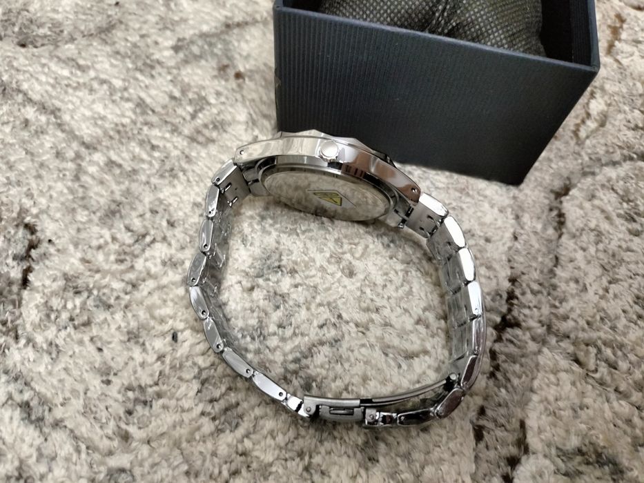 Часы мужские наручные