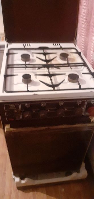 Газ плита  рабочий