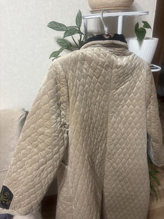 Продам осеннее стильное пальто