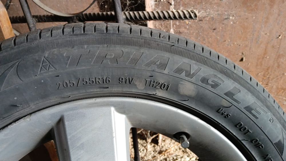 Продам резину с дисками