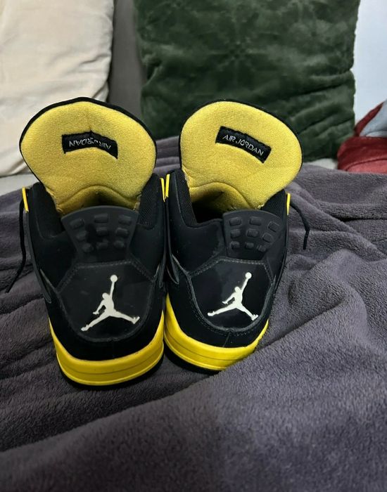 !jordan 4 yellow thunder!