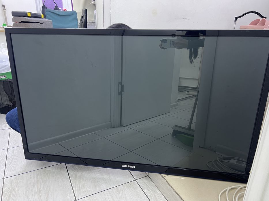 Телевизор Samsung