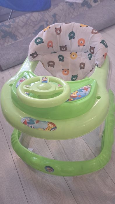 Продам детскую ходунок