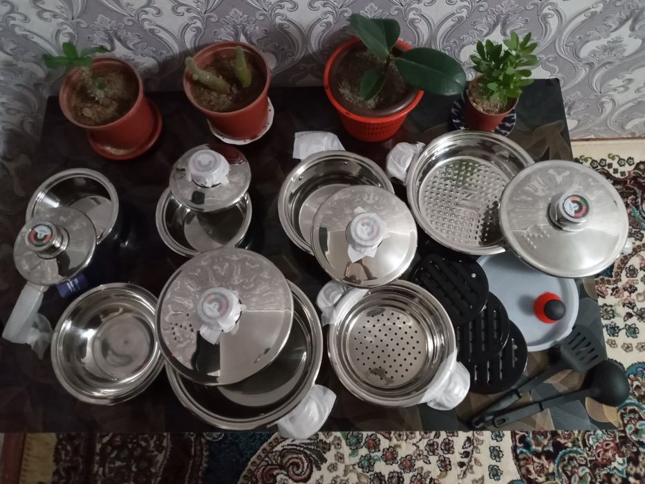 Nabor idishlar nerjavika yap yangi ishlatilmagan 2 karopka bor