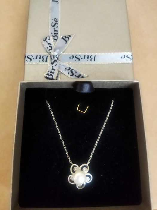 Сребърно колие сладководна перла с цирконий 925