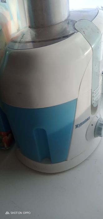 Продается Соковыжималка