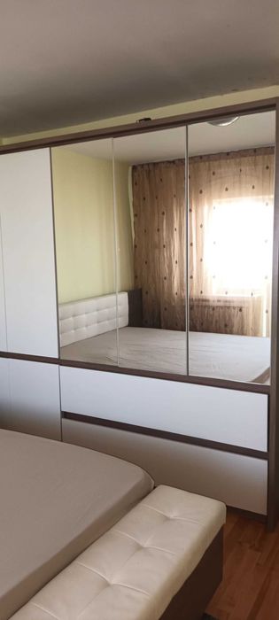 Apartament de inchiriat