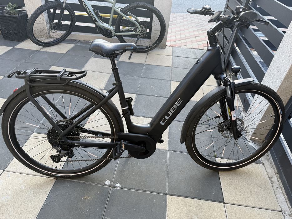 Bicicleta electrica Cube pro