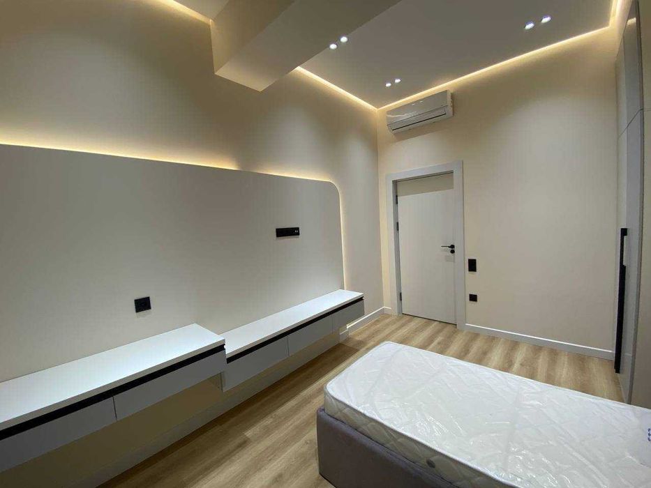 Срочно Сдается ЖК Parisien! 3-х комнатная новая квартира в стиле Лофт!