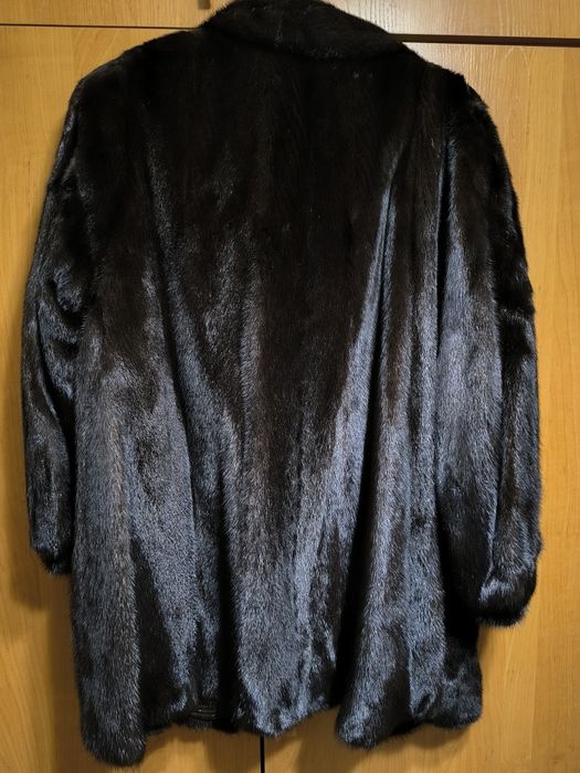 Продам норковую шубу