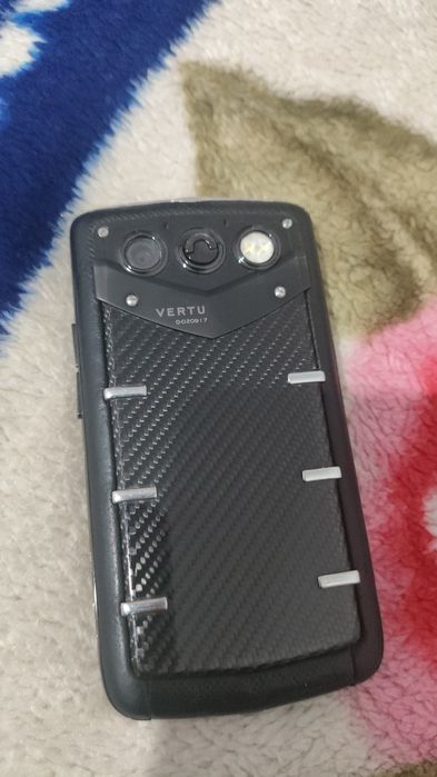 Vertu Constellation Quest срочно