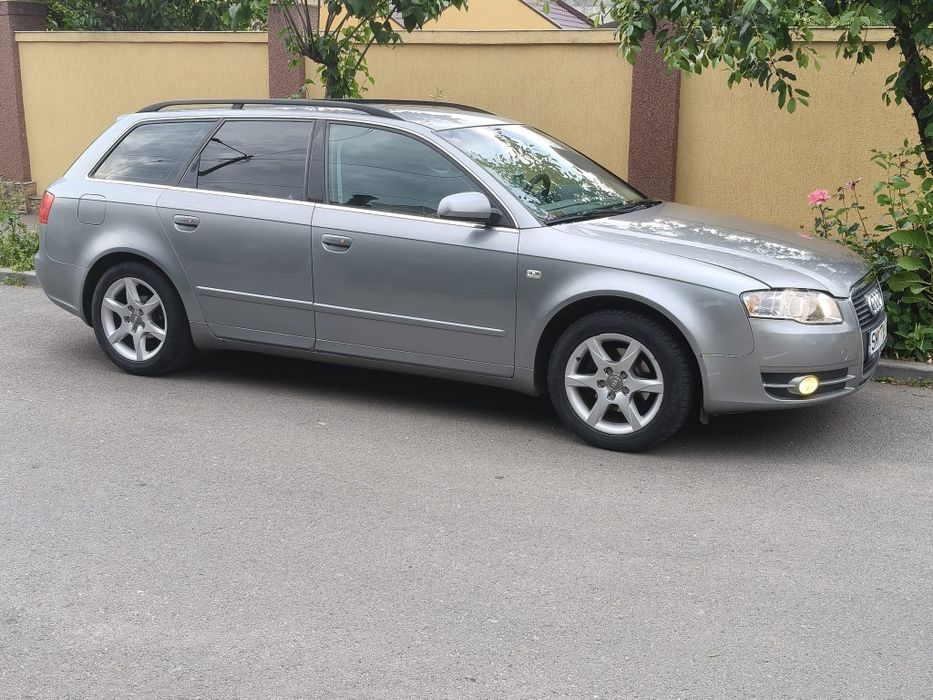 AUDI A4 2005 — imagine 2