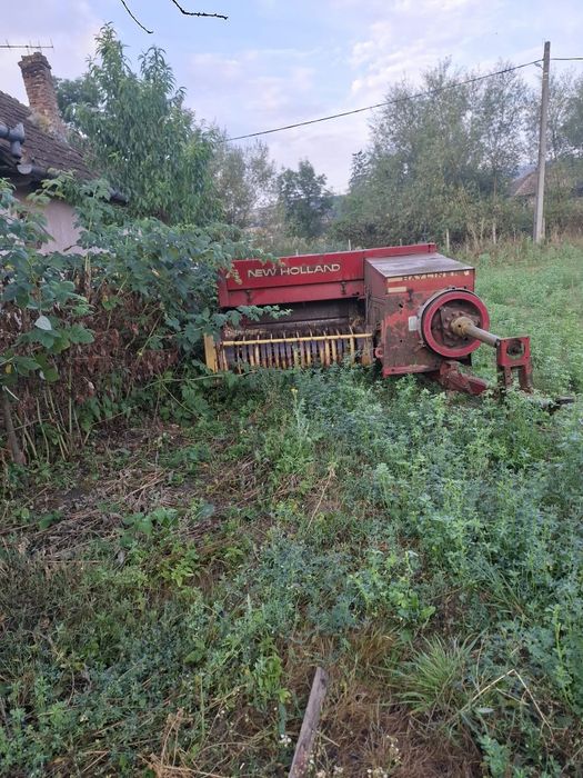 Vand presa de balotat