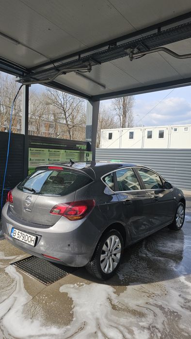 OPEL Astra 2011 — imagine 29
