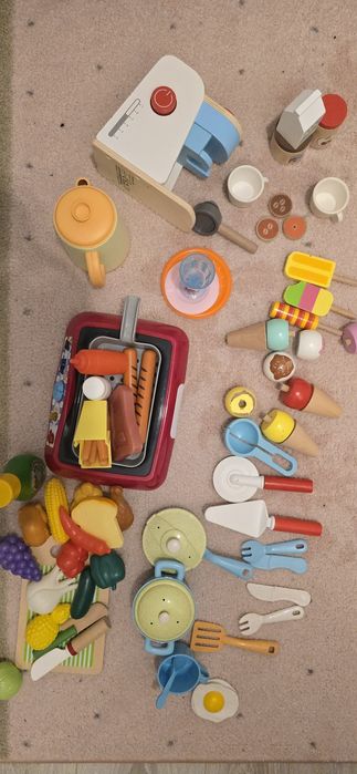 Jucarii lemn bucatarie