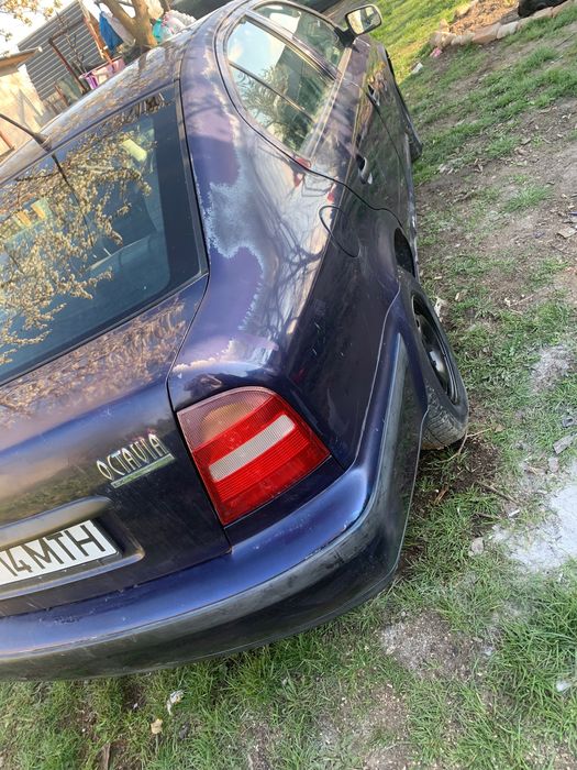 Vând skoda Octavia