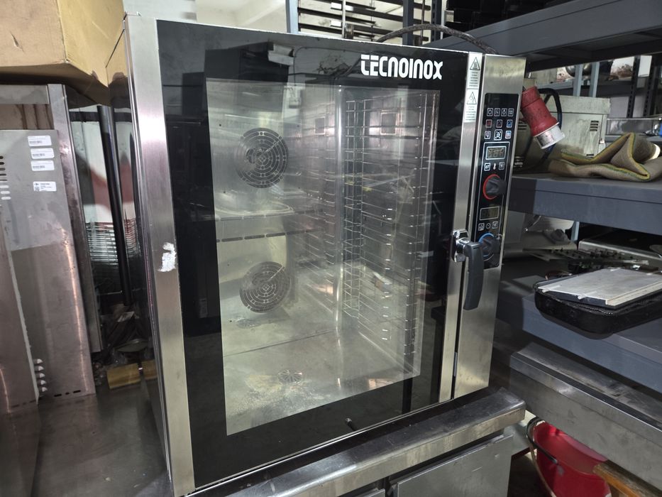 Cuptor electric cu convectie 4-10 tavi, patiserie sau gastro