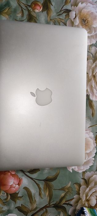 Mackbook air 11 inch