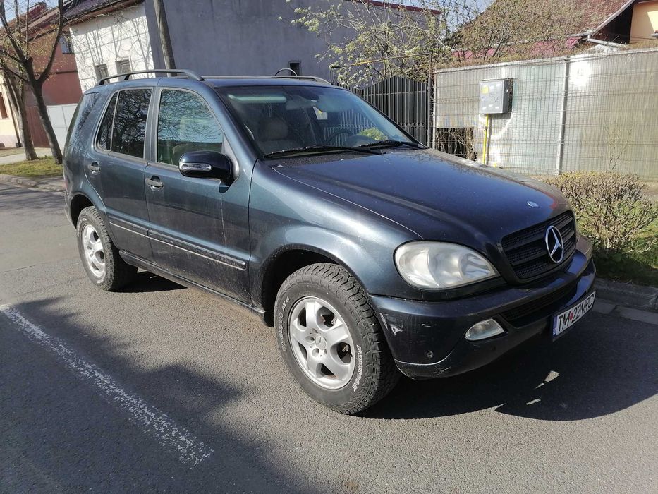 Autoutilitara Mercedes Benz ML 2.7 Inmatriculat